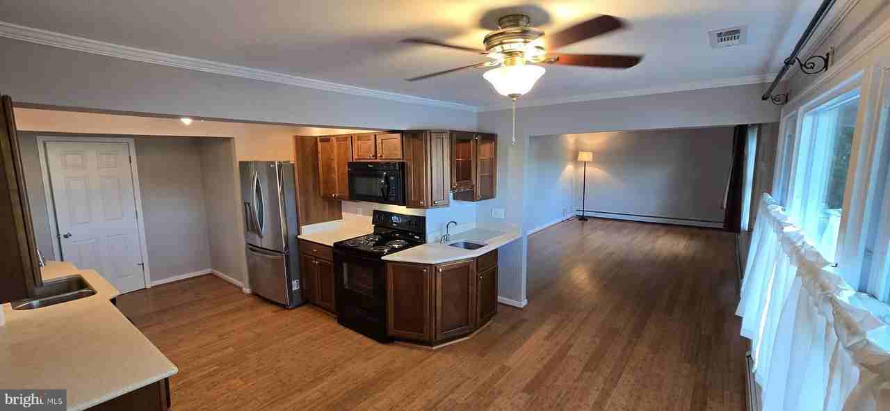 4807 Woods Wharf Rd - Photo 6 of 24