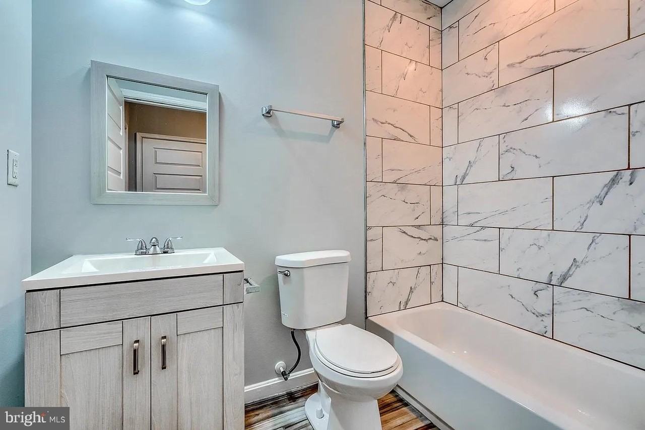 141 E North Ave #3 - Photo 6 of 10