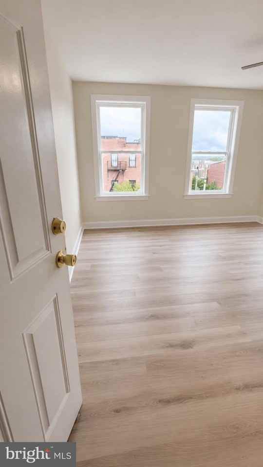 1433 W Lombard St #4 - Photo 2 of 13