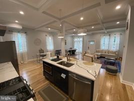 featured image of 2912 Grindon Ave