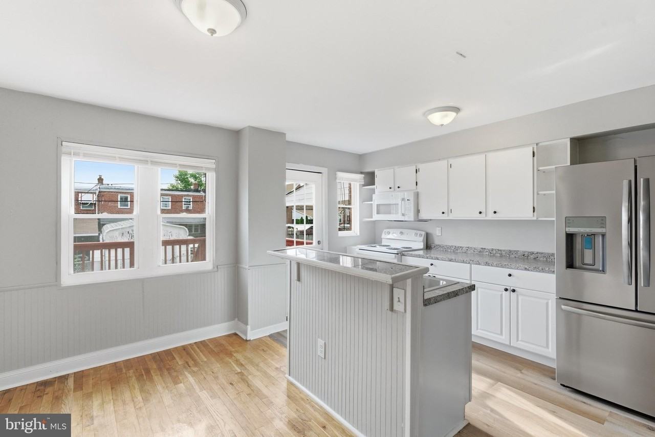 849 Loalan Ave - Photo 4 of 31