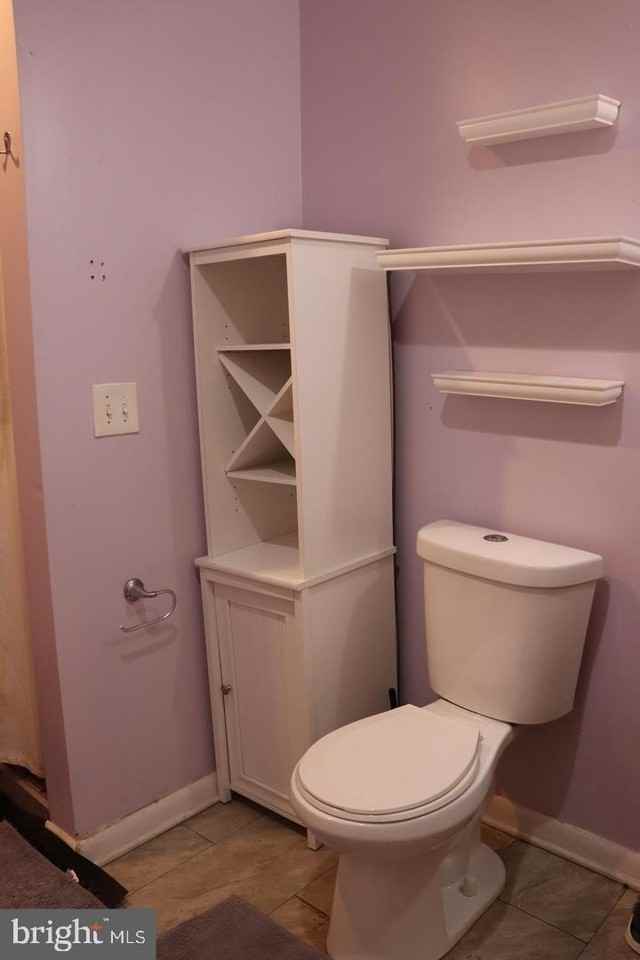 410 Winters Ln - Photo 5 of 19