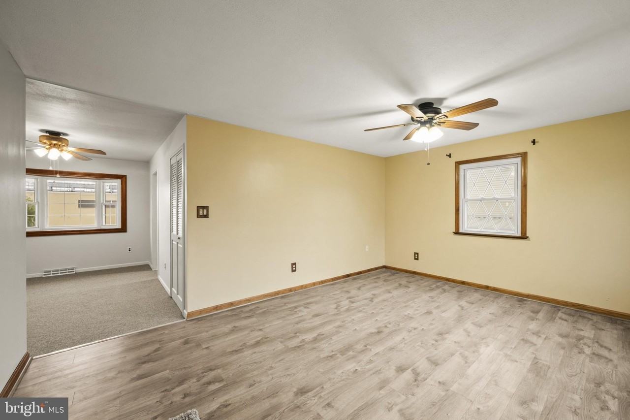 9608 9th Ave - Photo 6 of 30
