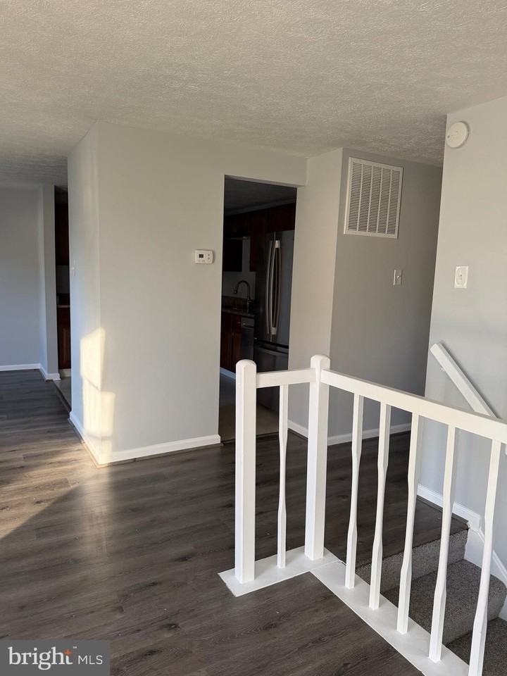 6554 Macbeth Way - Photo 3 of 16