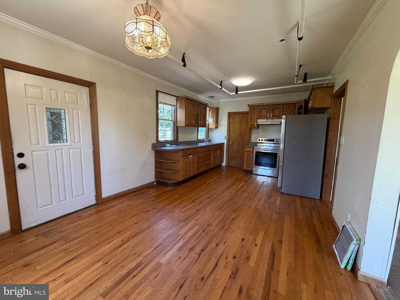 8156A Rocky Ridge Rd - Photo 5 of 19