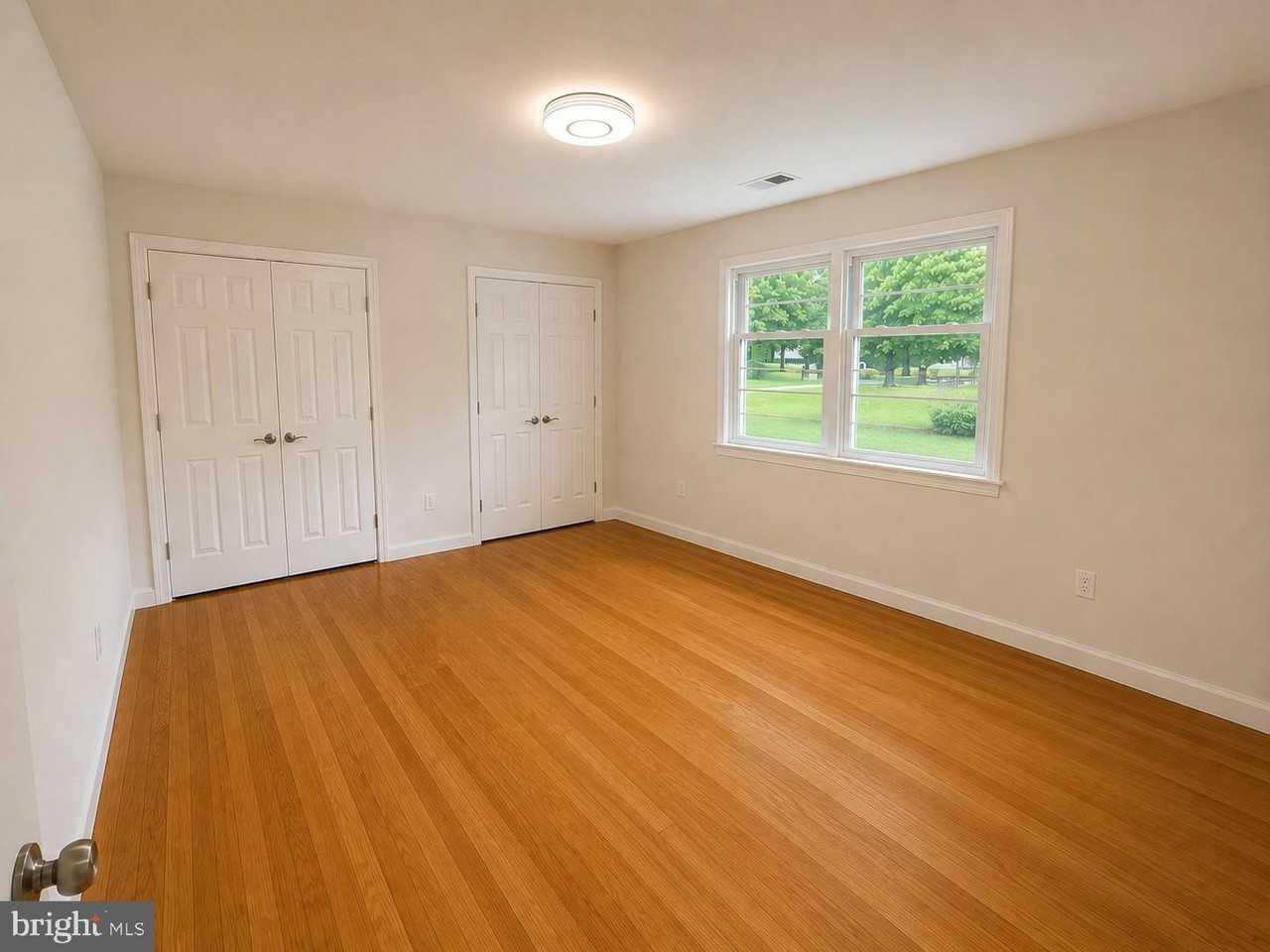 12658 Scaggsville Rd - Photo 5 of 13