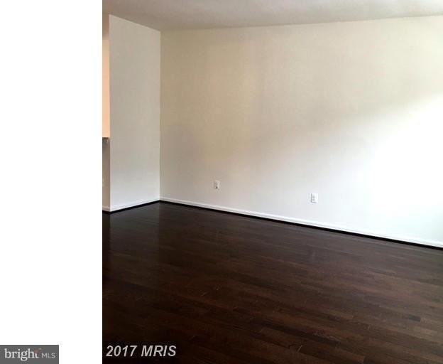 7419 Wild Honey Way - Photo 4 of 20