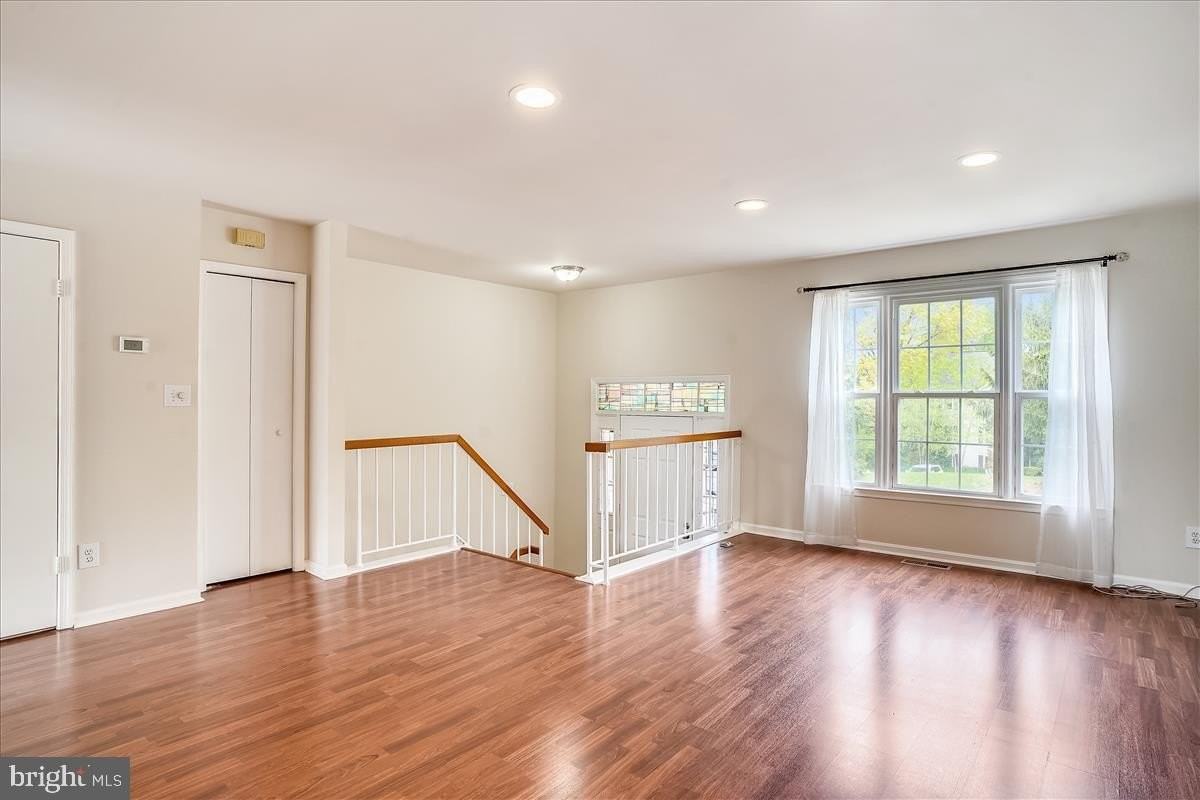 8830 Thomas Lea Ter - Photo 6 of 50
