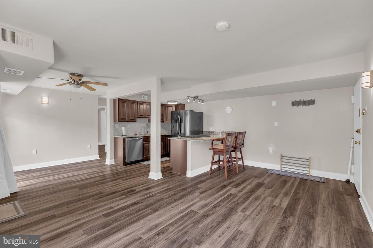 5107 Crossfield Ct #304 - Photo 5 of 20