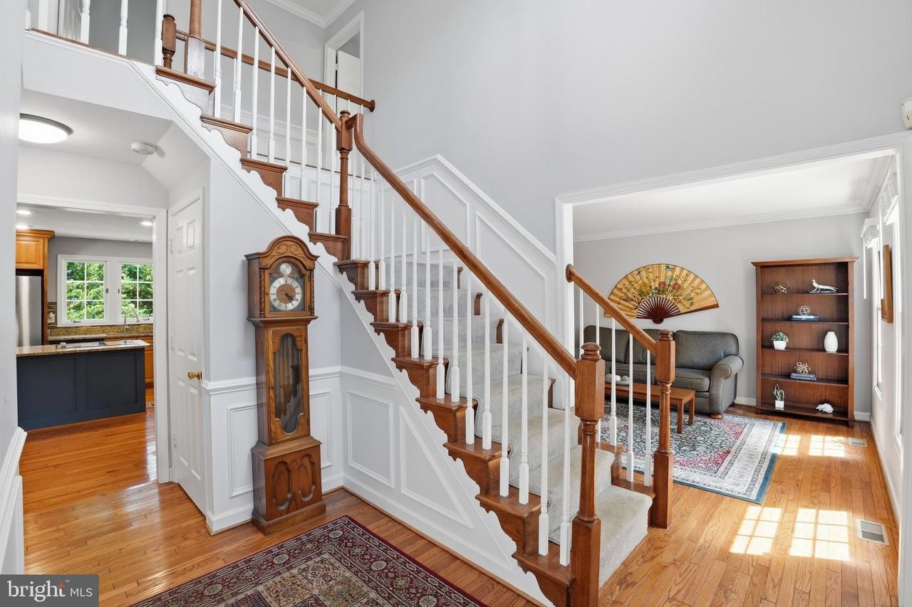 14332 Cartwright Way - Photo 3 of 33