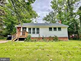 featured image of 6407 85th Ave