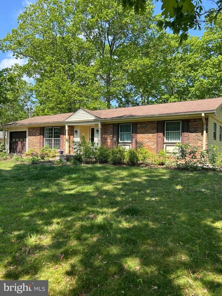 45320 Barefoot Dr