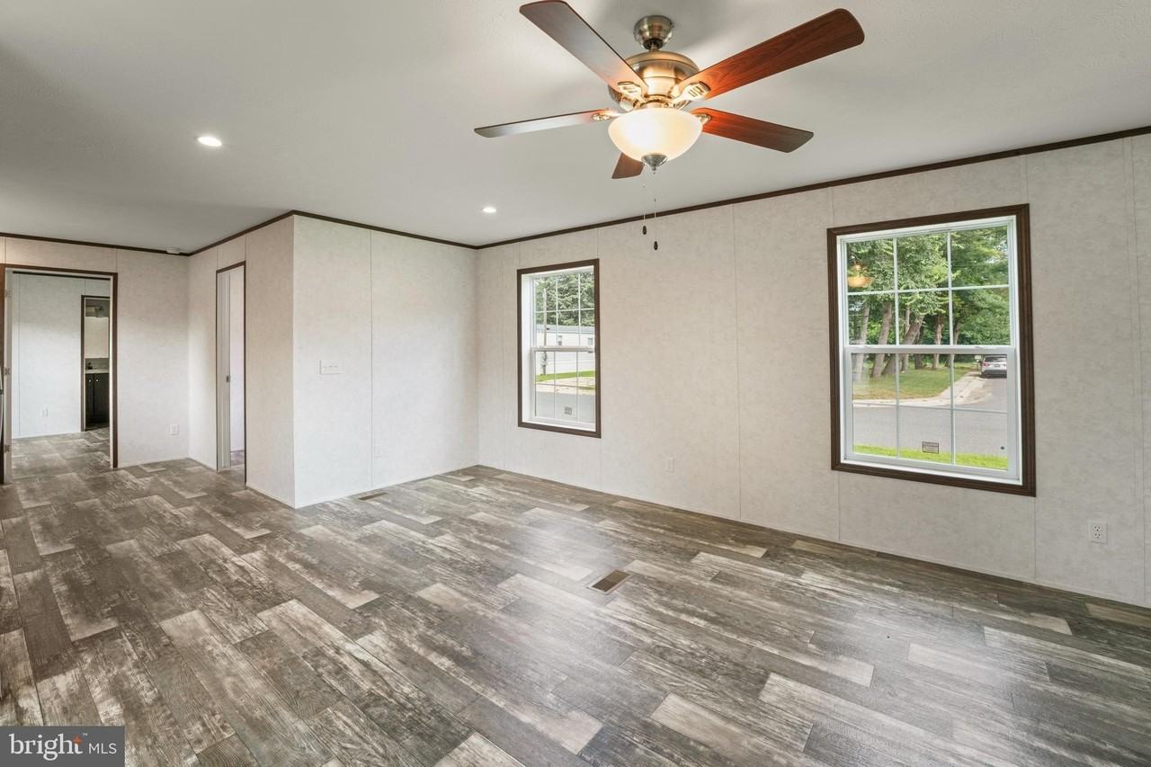 1811 N Delsea Dr #3 - Photo 6 of 21