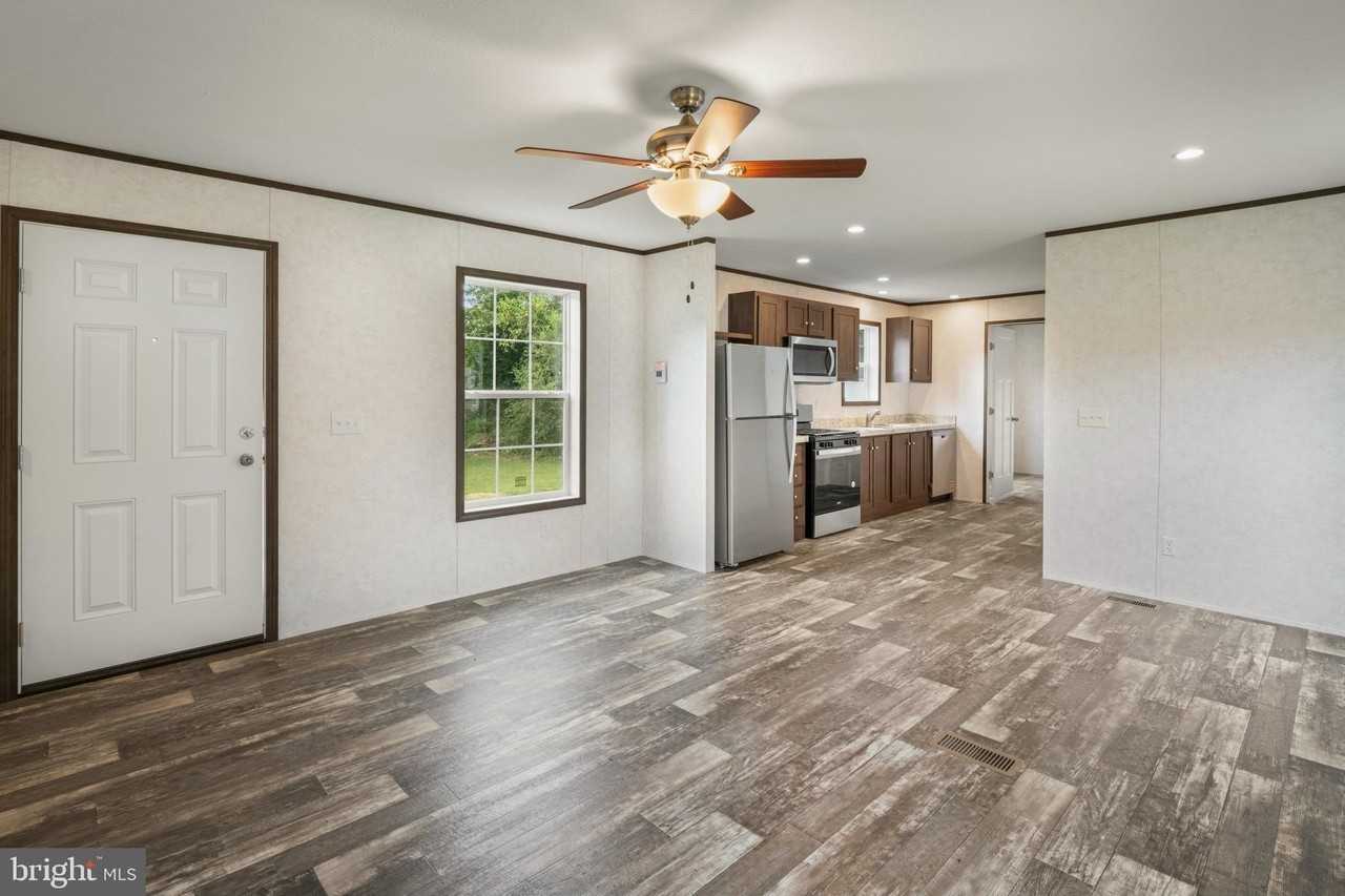 1811 N Delsea Dr #3 - Photo 7 of 21