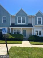 featured image of 902 Fitch Ct