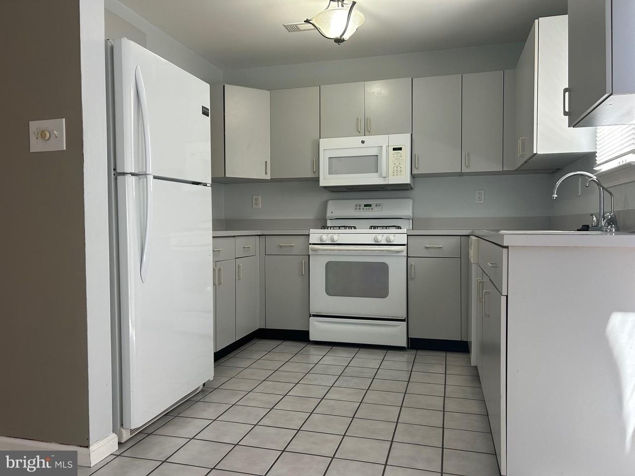 902 Fitch Ct - Photo 6 of 12