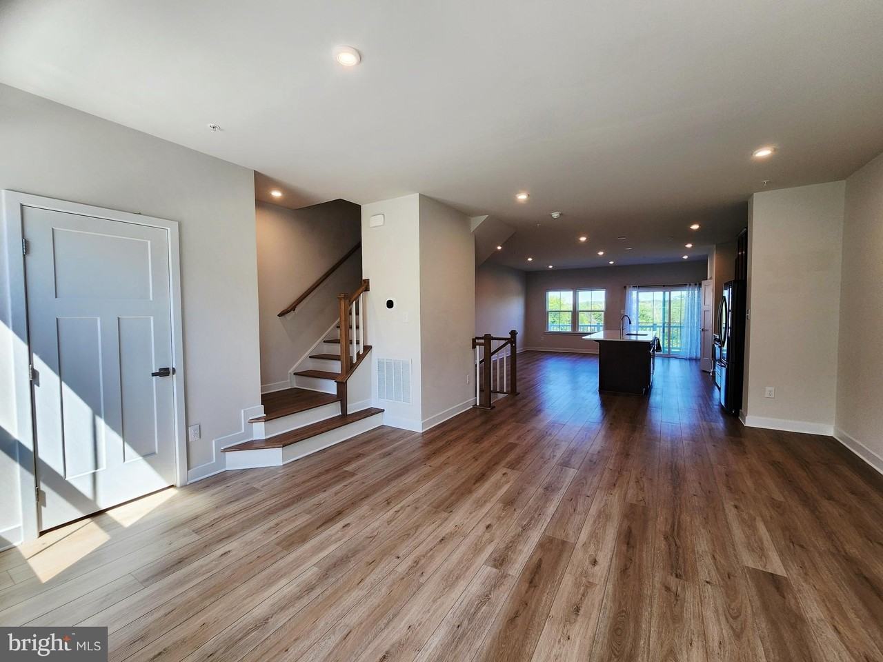 149 Glory Maple Ln - Photo 3 of 23