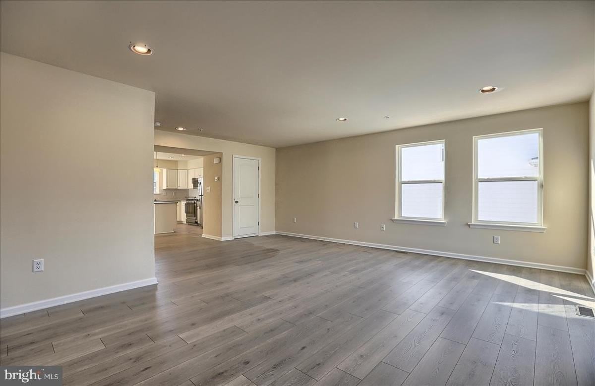 117 High Pointe Dr - Photo 6 of 25