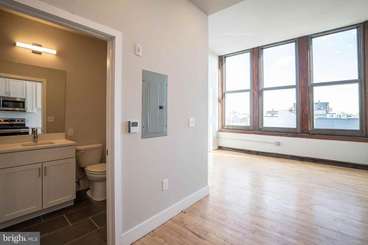 1300 S 19th St #210 - Photo 6 of 15