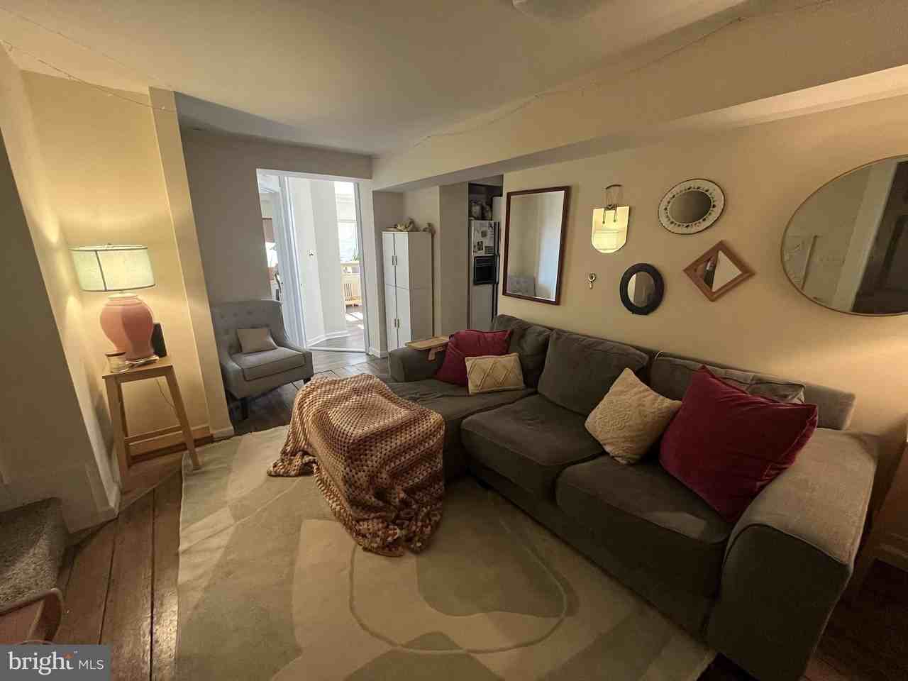 228 1/2 Federal St #2 - Photo 4 of 27