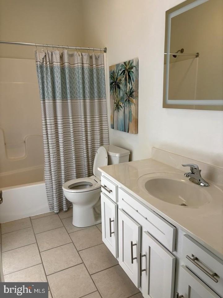 1000 Diamond St #B - Photo 7 of 14