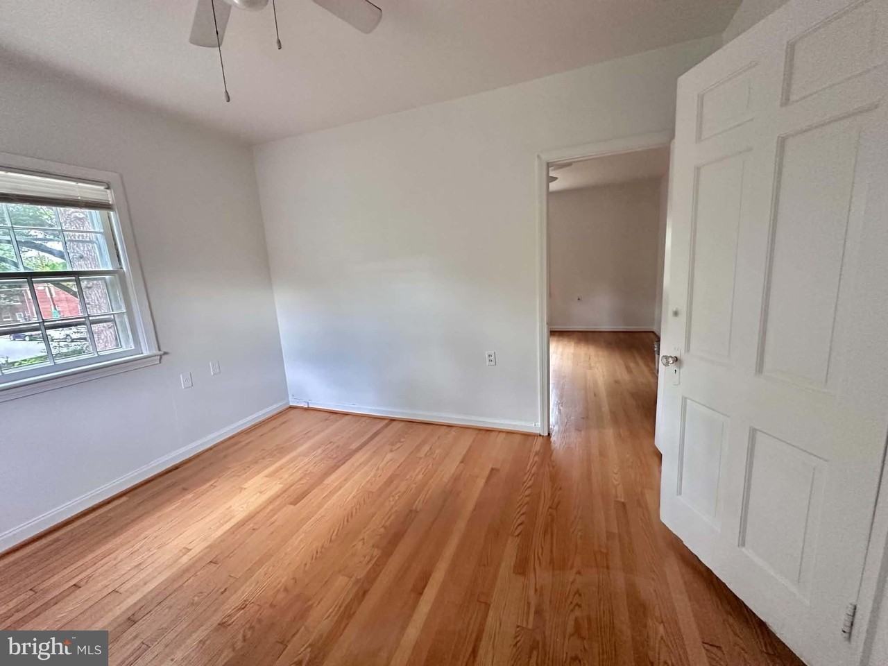 1208 S Cleveland St - Photo 6 of 16