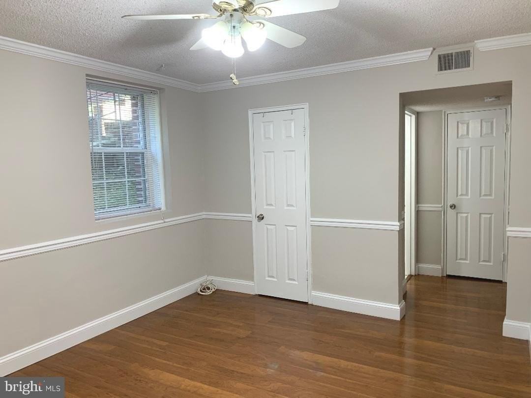 1336 N Ode St #A - Photo 5 of 32