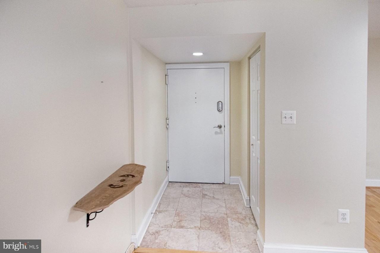 6300 Stevenson Ave #912 - Photo 3 of 37