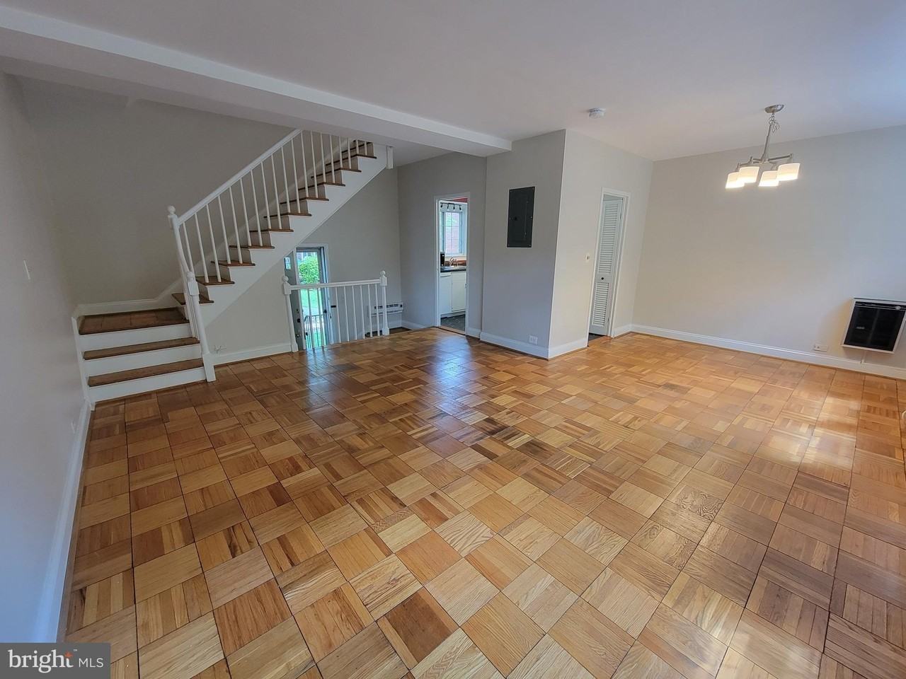 3472 Gunston Rd #723 - Photo 4 of 33