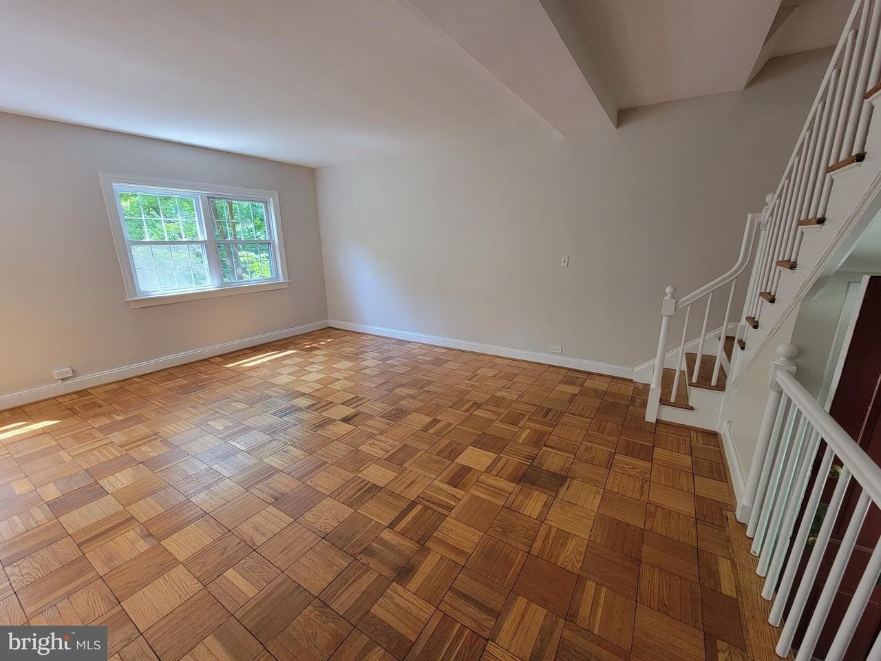 3472 Gunston Rd #723 - Photo 6 of 33