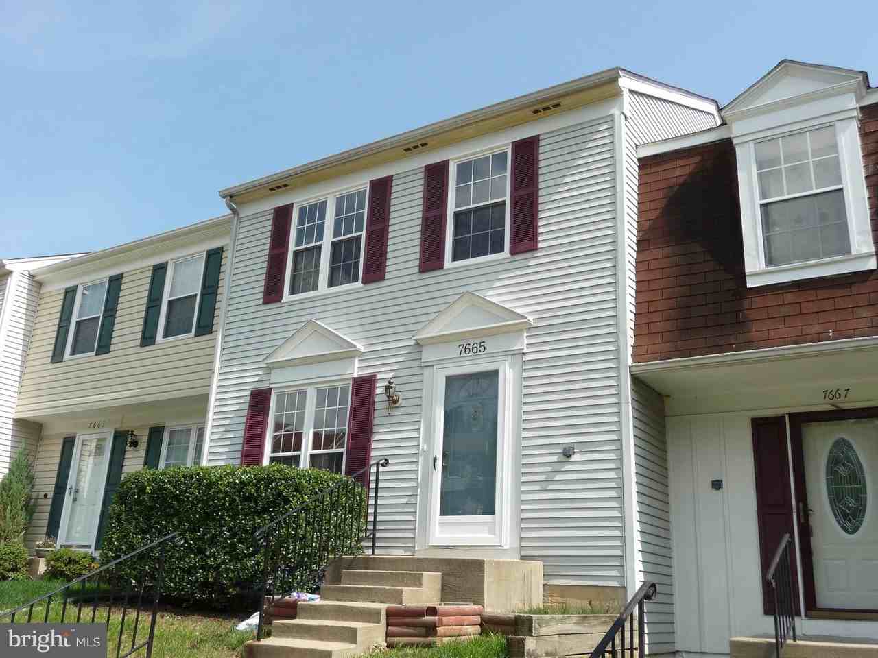 7665 Sheffield Village Ln - Photo 2 of 26