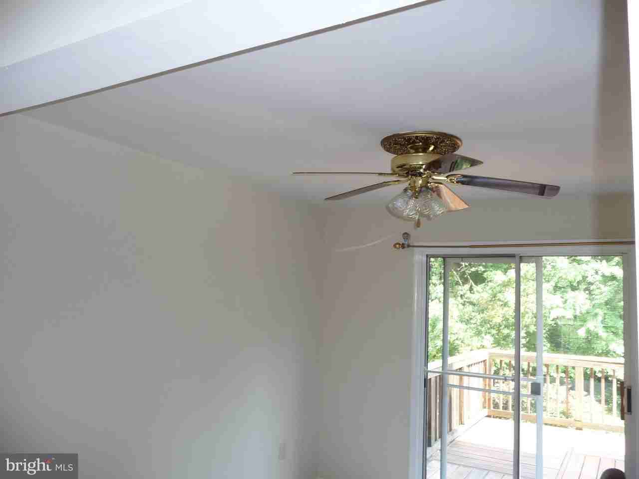 7665 Sheffield Village Ln - Photo 4 of 26