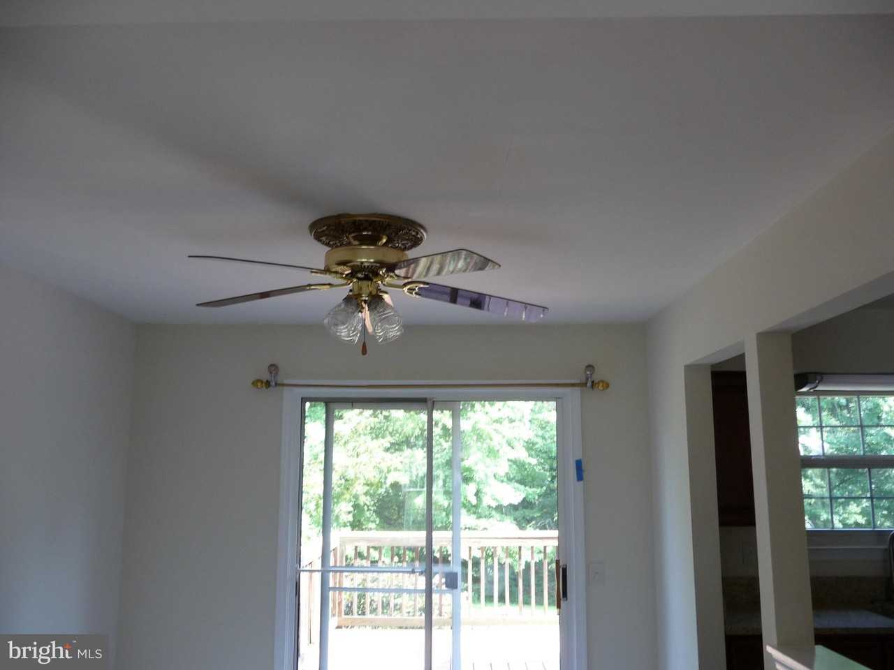 7665 Sheffield Village Ln - Photo 5 of 26