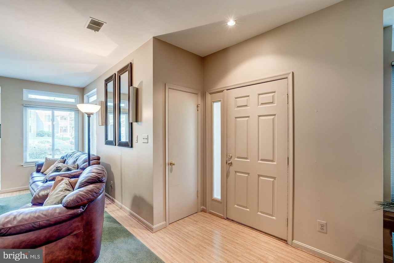 12232 Fort Buffalo Cir #511 - Photo 2 of 41