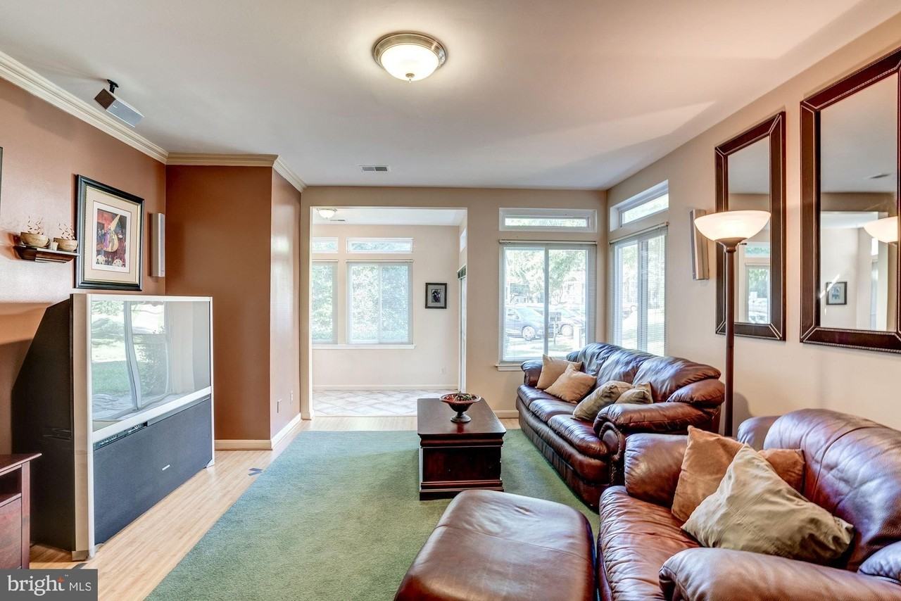 12232 Fort Buffalo Cir #511 - Photo 5 of 41