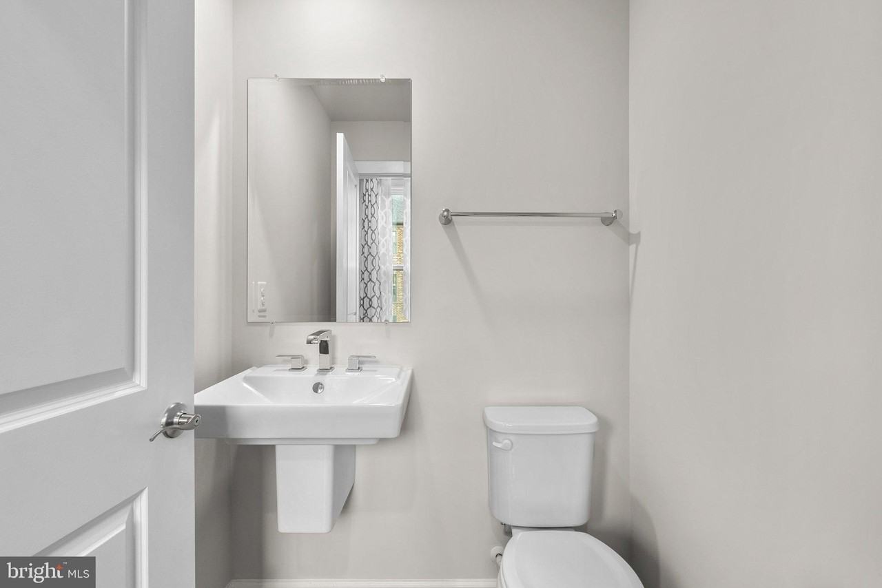 9271 Wood Violet Ct - Photo 7 of 30
