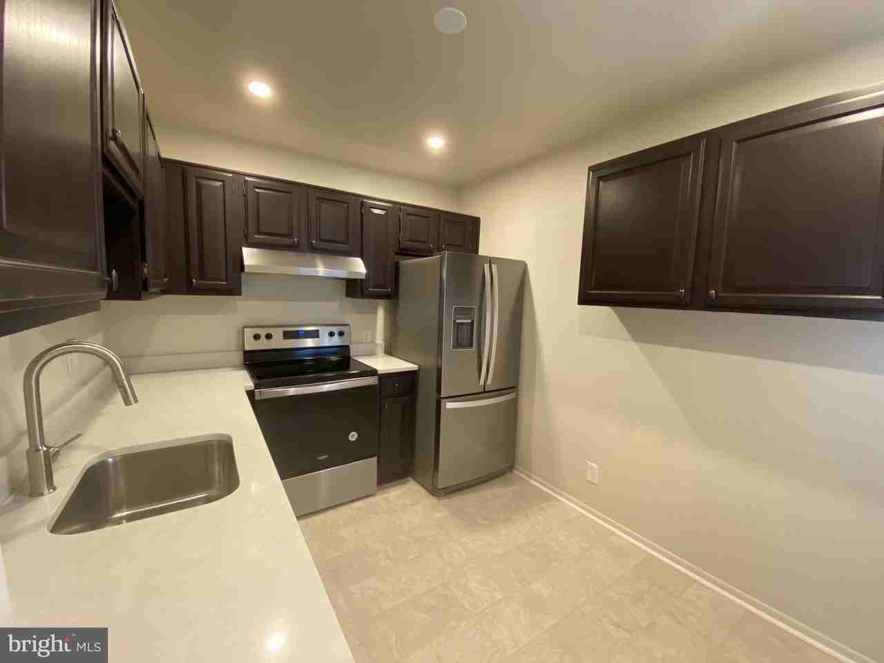 2562 Glengyle Dr #161 - Photo 5 of 11