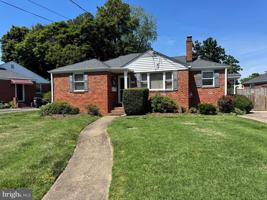 featured image of 2906 Breezy Ter