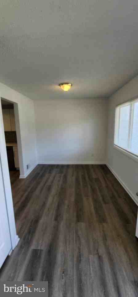 19 Wedgedale Dr - Photo 4 of 21