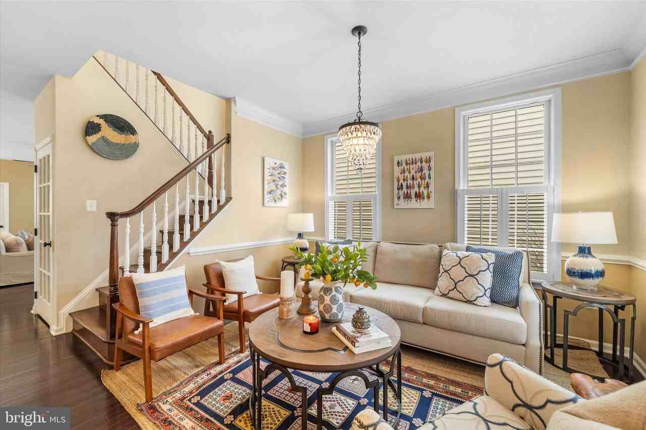15119 Kroll Ln - Photo 6 of 50