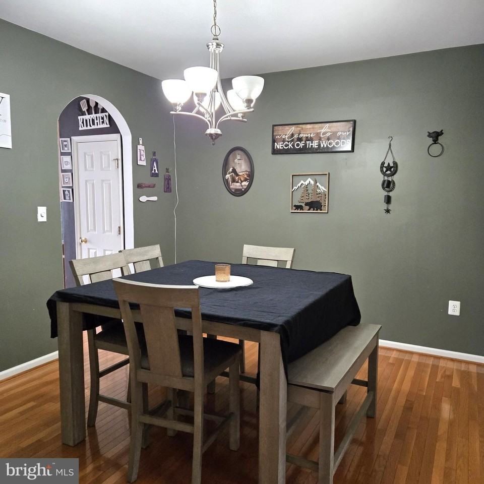 48 Battlefield Dr - Photo 4 of 50
