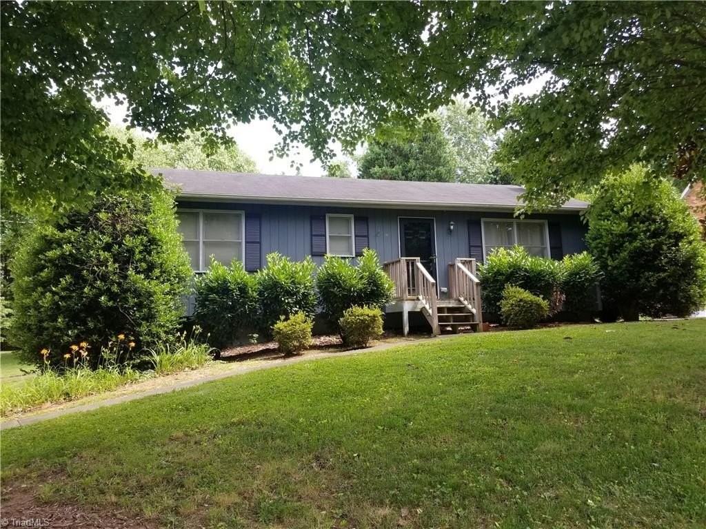 740 Big Tree Dr - Photo 3 of 28