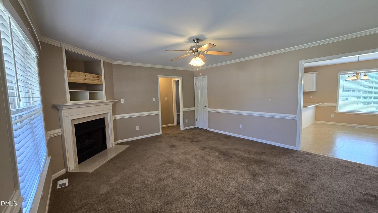100 Jesse Dr - Photo 6 of 21