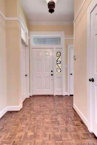 323 Littletown Quarter - Photo 3 of 25