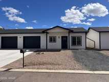 2197 W Lyon Crest Rd - Photo 1 of 1