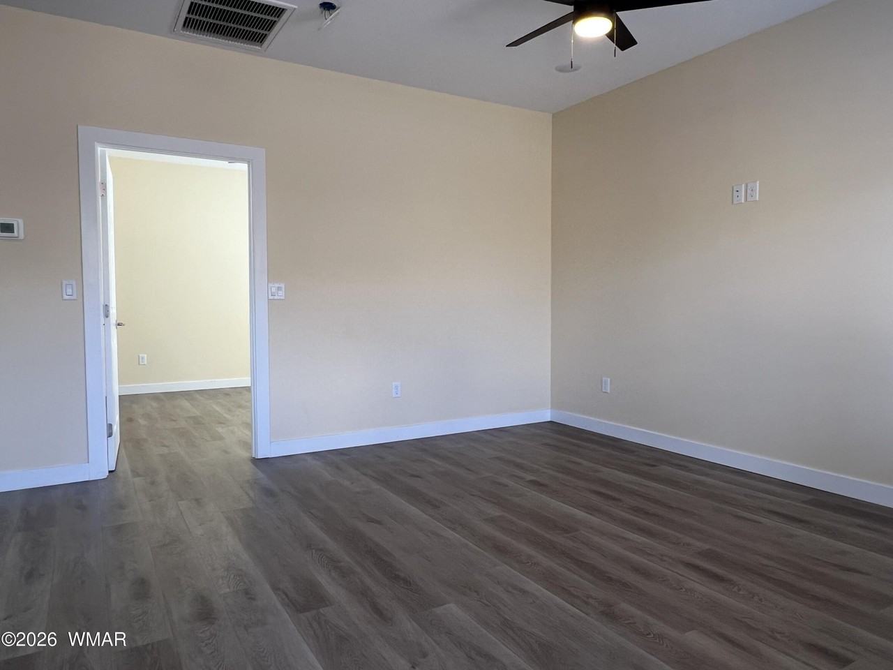 2197 W Lyon Crest Rd - Photo 3 of 10