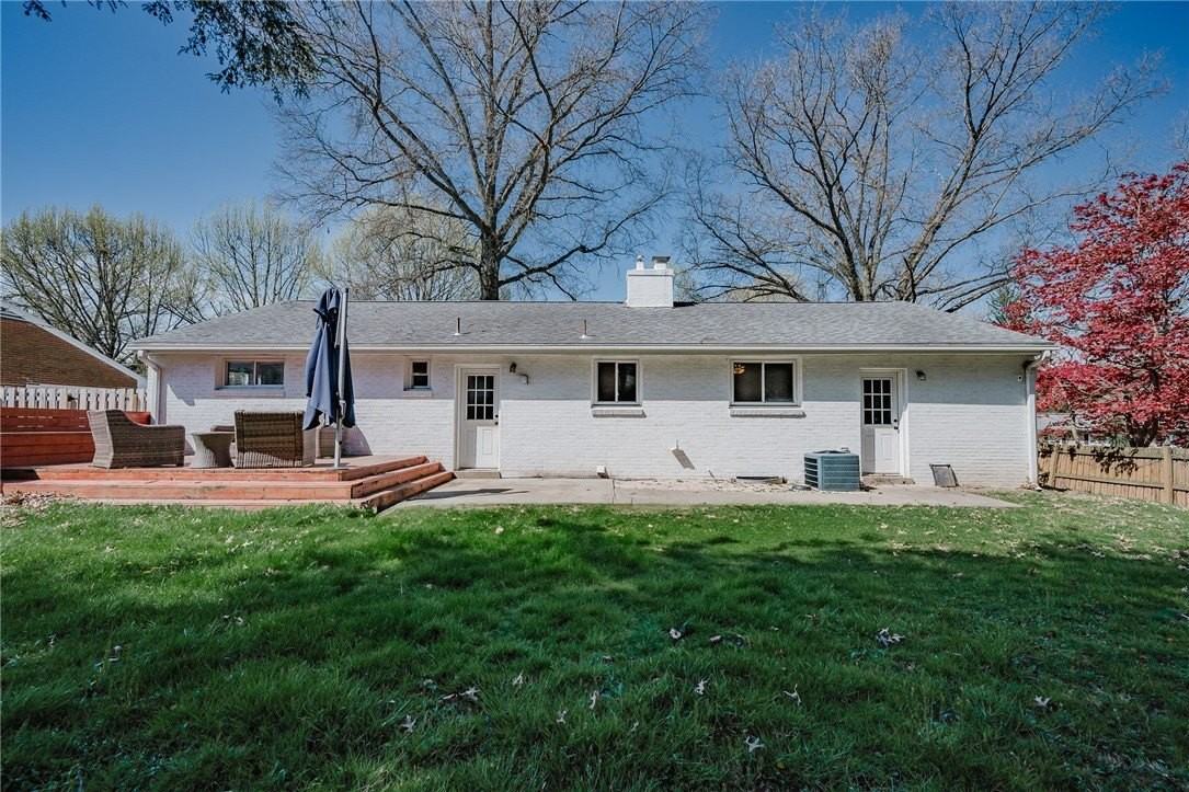 1210 Minnesota Ave - Photo 4 of 32