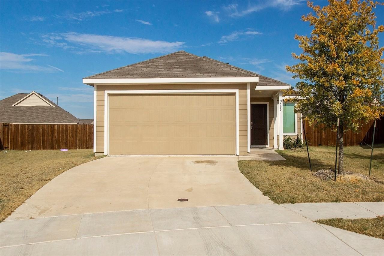 3500 Great Egret Way - Photo 2 of 19