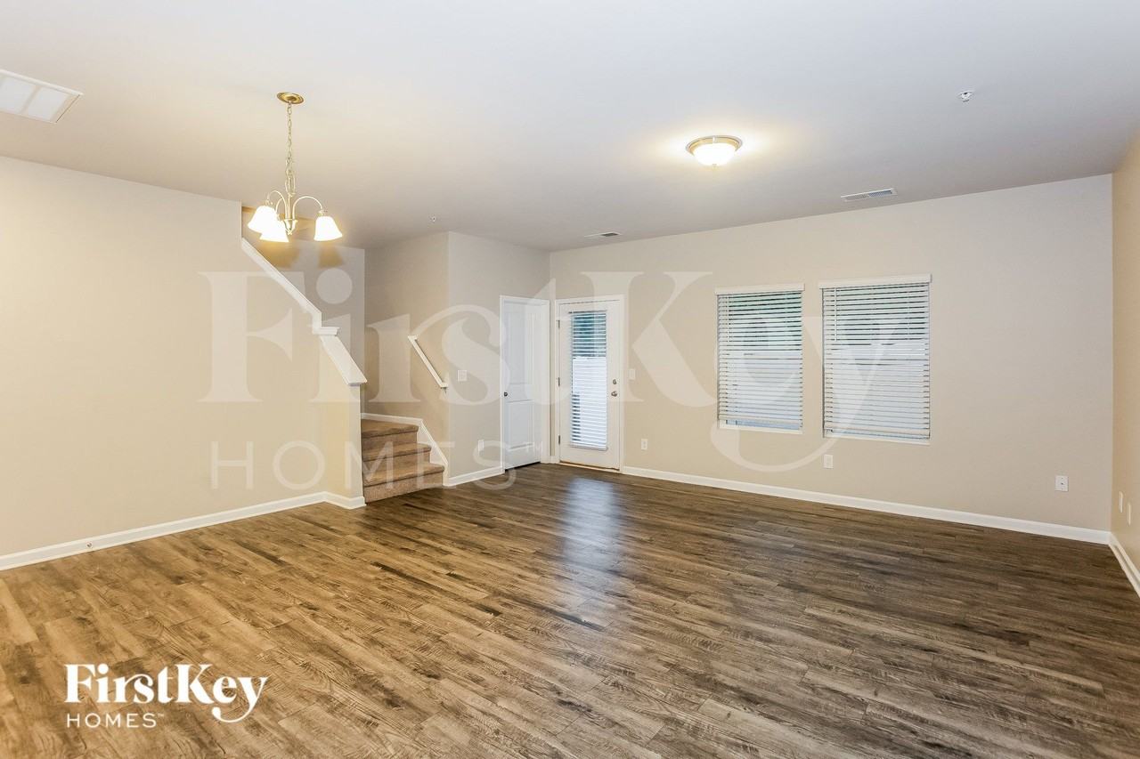9421 Coddle Ct Nw - Photo 6 of 19