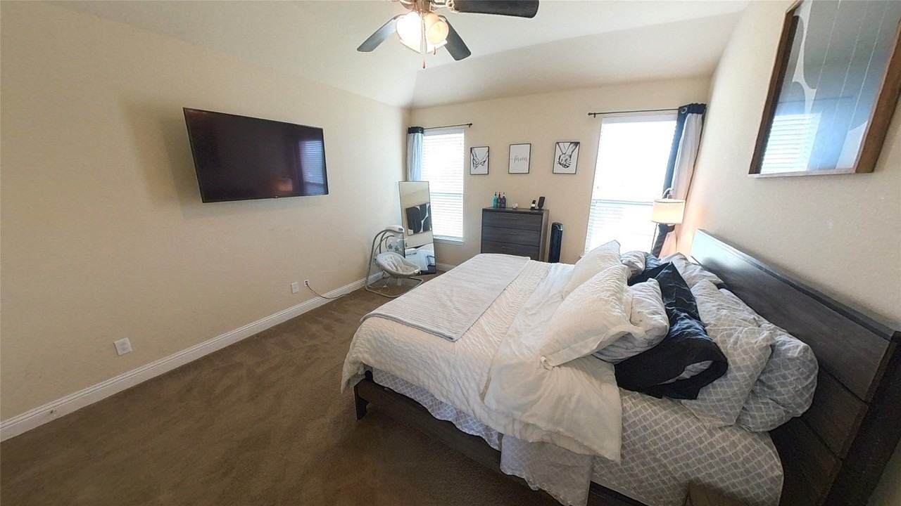 7417 Caladium Ln - Photo 6 of 19